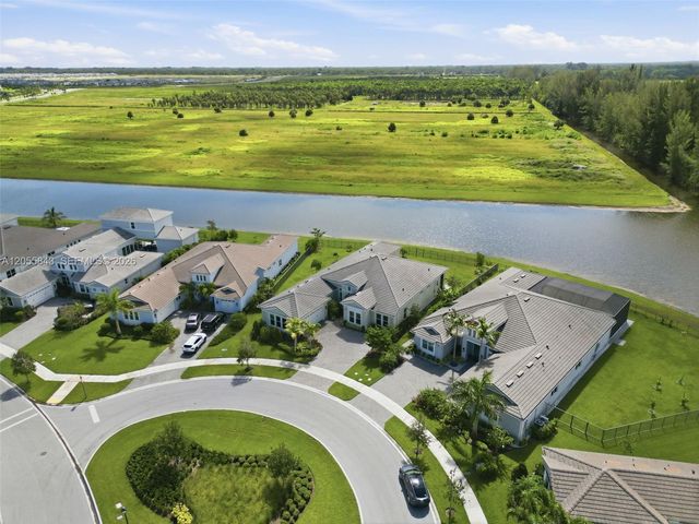 4662 Estates Cir, Westlake, FL 33470