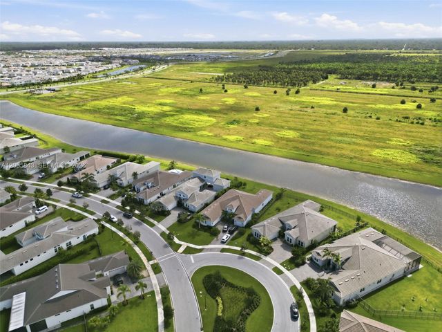 4662 Estates Cir, Westlake, FL 33470