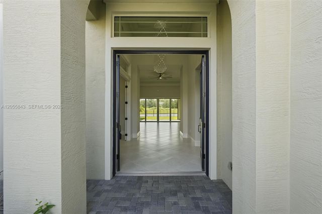 4662 Estates Cir, Westlake, FL 33470
