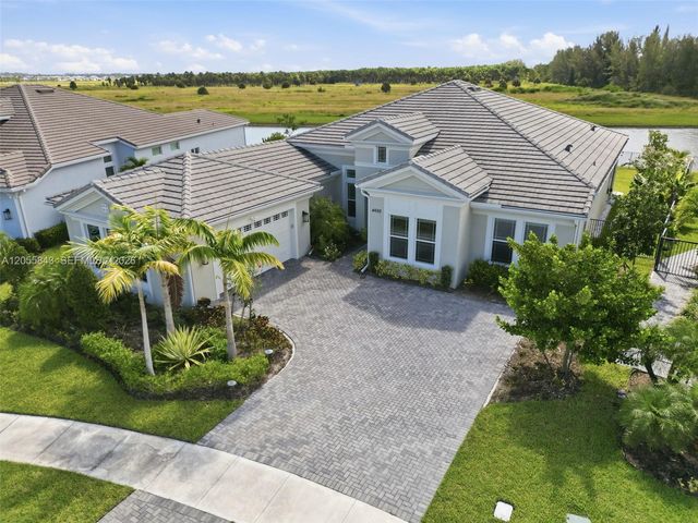 4662 Estates Cir, Westlake, FL 33470