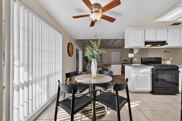 3608 Floral Dr, North Highlands, CA 95660
