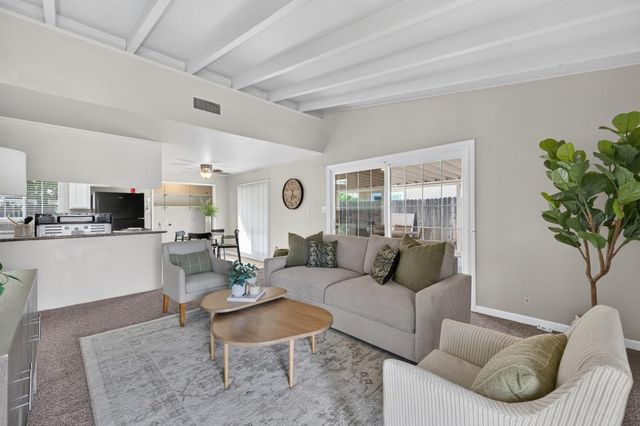 3608 Floral Dr, North Highlands, CA 95660