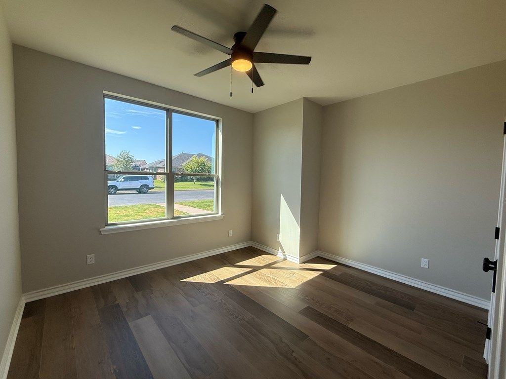 Image 14 of property listing at 5005 Scarlet Oak Lane, San Angelo, TX 76904