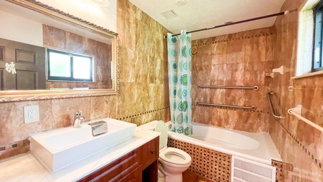 12255 NW Miami Court, North Miami, FL 33168