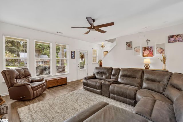 205 Pilger Place, Simpsonville, SC 29681