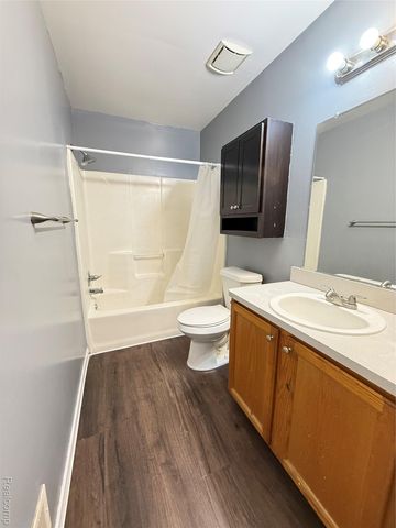 22074 Bach Street, Warren, MI 48091