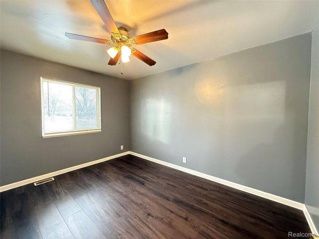 22074 Bach Street, Warren, MI 48091