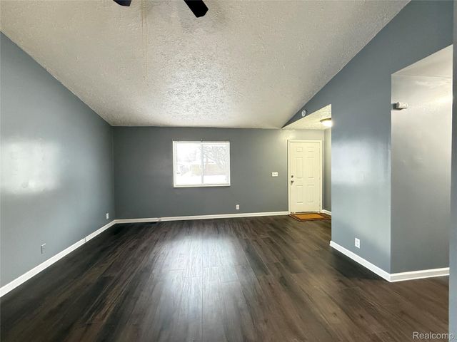 22074 Bach Street, Warren, MI 48091