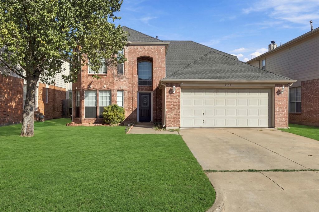 3332 Raleigh Drive, Fort Worth, TX 76123 — exterior