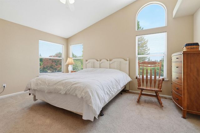2516 Du Bois Dr, Roseville, CA 95661