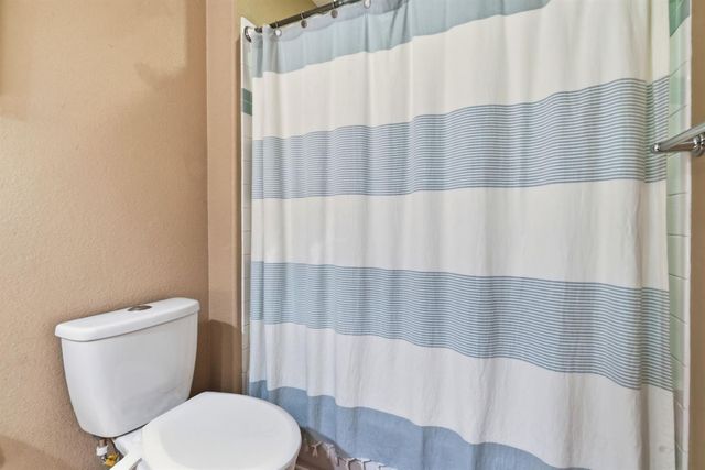 2516 Du Bois Dr, Roseville, CA 95661