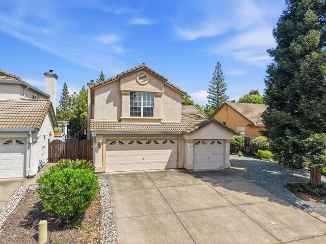 2516 Du Bois Dr, Roseville, CA 95661