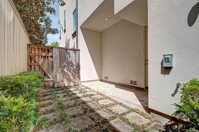 4031 Bellefontaine St Street 127, Houston, TX 77025
