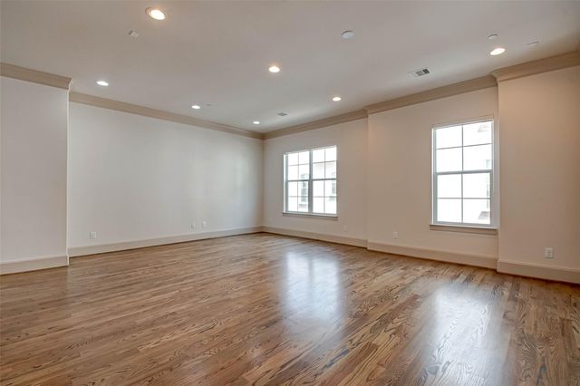4031 Bellefontaine St Street 127, Houston, TX 77025