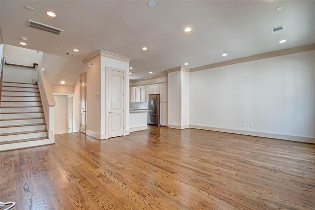 4031 Bellefontaine St Street 127, Houston, TX 77025
