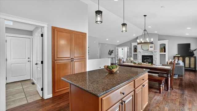 9115 N Dusk Ct, Spokane, WA 99208