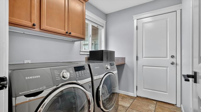 9115 N Dusk Ct, Spokane, WA 99208