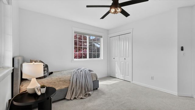 9115 N Dusk Ct, Spokane, WA 99208