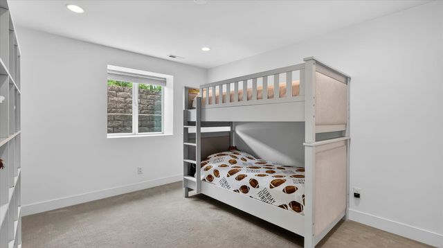 9115 N Dusk Ct, Spokane, WA 99208
