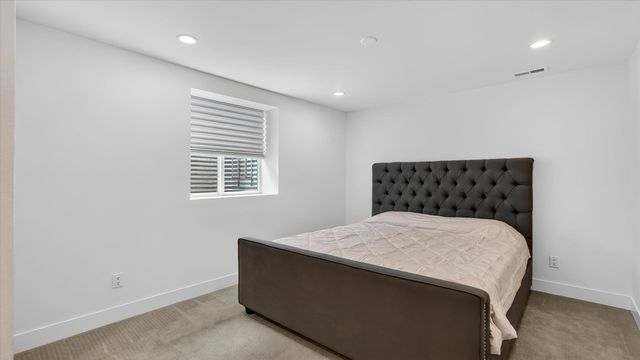 9115 N Dusk Ct, Spokane, WA 99208