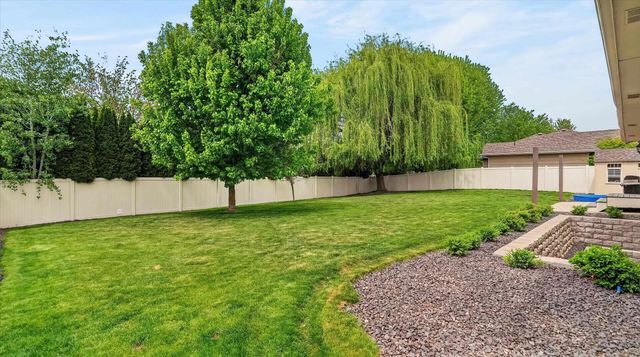 9115 N Dusk Ct, Spokane, WA 99208