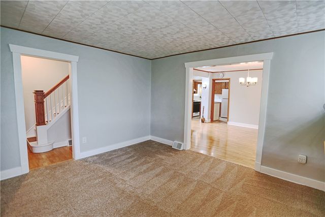 126 Overland Ave, Duquesne, PA 15110