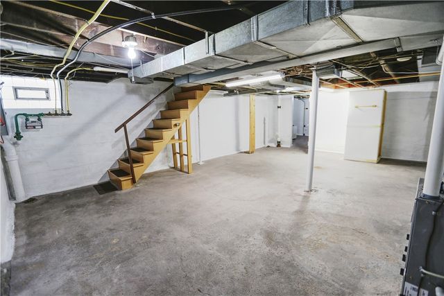 126 Overland Ave, Duquesne, PA 15110
