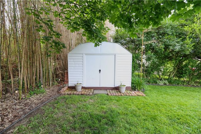 126 Overland Ave, Duquesne, PA 15110