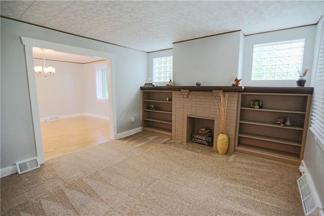 126 Overland Ave, Duquesne, PA 15110