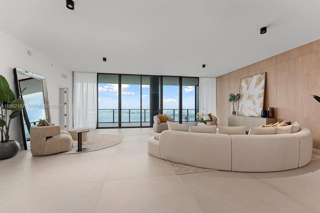 700 NE 24rd Street PH5802, Miami, FL 33137