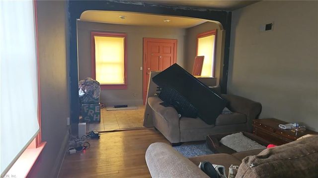 100 Idlewood AVE, Portsmouth, VA 23704