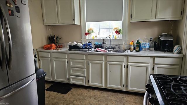 100 Idlewood AVE, Portsmouth, VA 23704