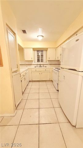 2725 South Nellis Boulevard 2060, Las Vegas, NV 89121