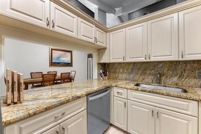6886 Tiburon Circle, Boca Raton, FL 33433