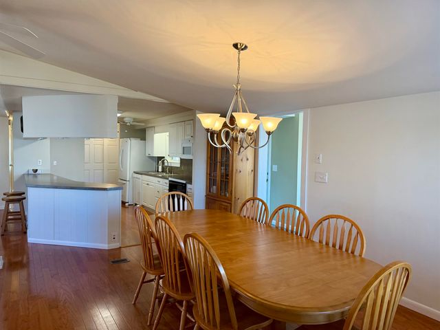 426 East Lake Dr., Surfside Beach, SC 29575