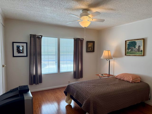 426 East Lake Dr., Surfside Beach, SC 29575