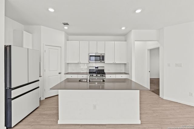 6226 fallow, San Antonio, TX 78252