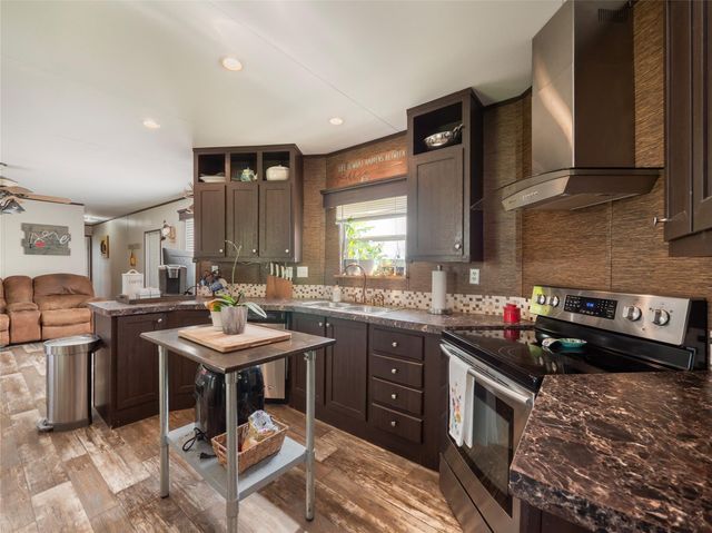 3689 FM 3061, Thorndale, TX 76577