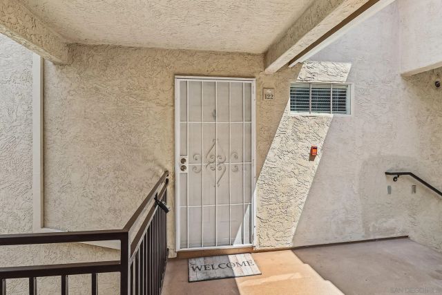 5648 Amaya 122, La Mesa, CA 91942