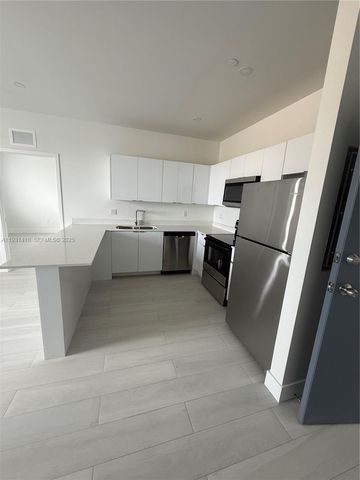 1091 E 17th St 301, Hialeah, FL 33010