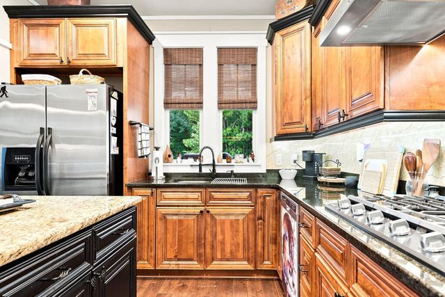 128 Summit View Drive, Ellijay, GA 30540