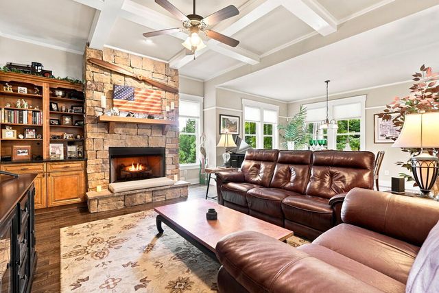 128 Summit View Drive, Ellijay, GA 30540