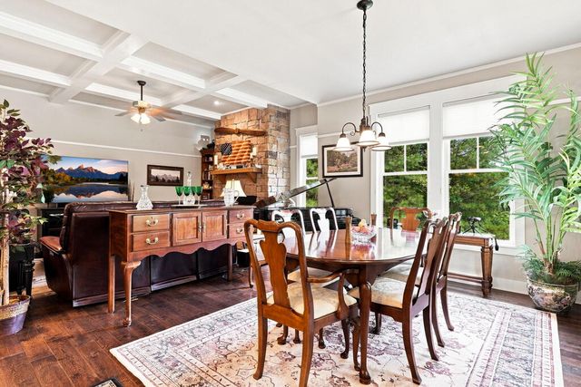 128 Summit View Drive, Ellijay, GA 30540