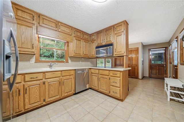 2692 Abbey Ridge Road SW, Conyers, GA 30094