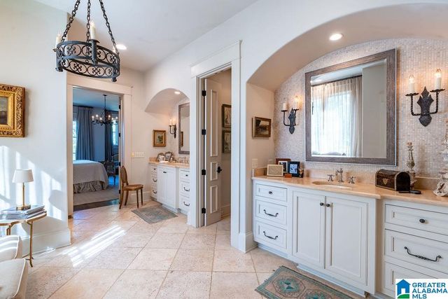 99 WATERS EDGE WAY, Alpine, AL 35014
