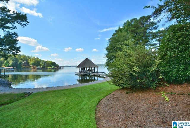 99 WATERS EDGE WAY, Alpine, AL 35014