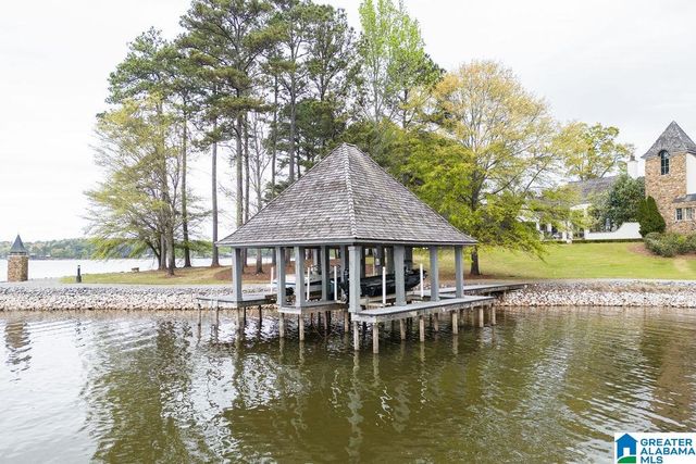 99 WATERS EDGE WAY, Alpine, AL 35014