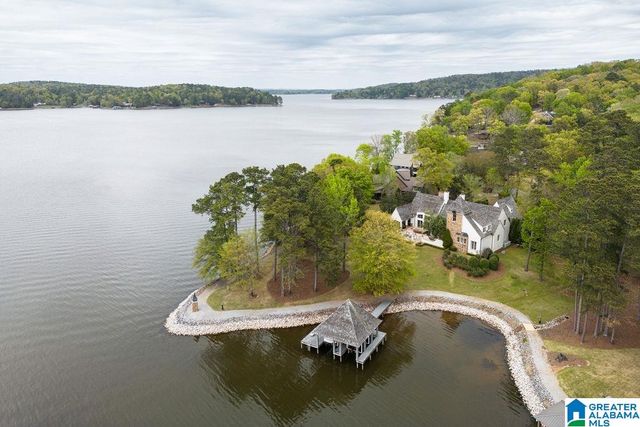 99 WATERS EDGE WAY, Alpine, AL 35014