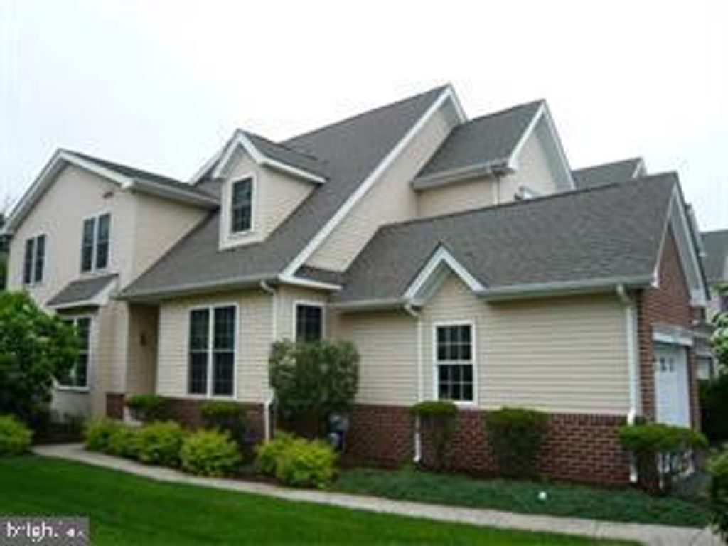 2356 S WHITTMORE ST, Furlong, PA 18925