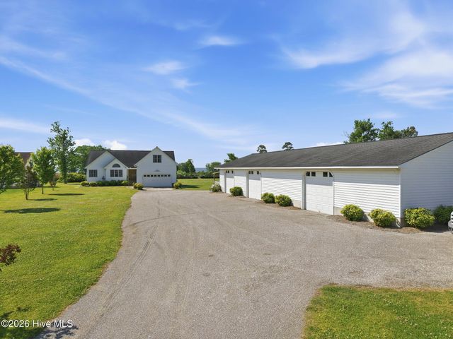 856 Wide Waters Drive, Bath, NC 27808